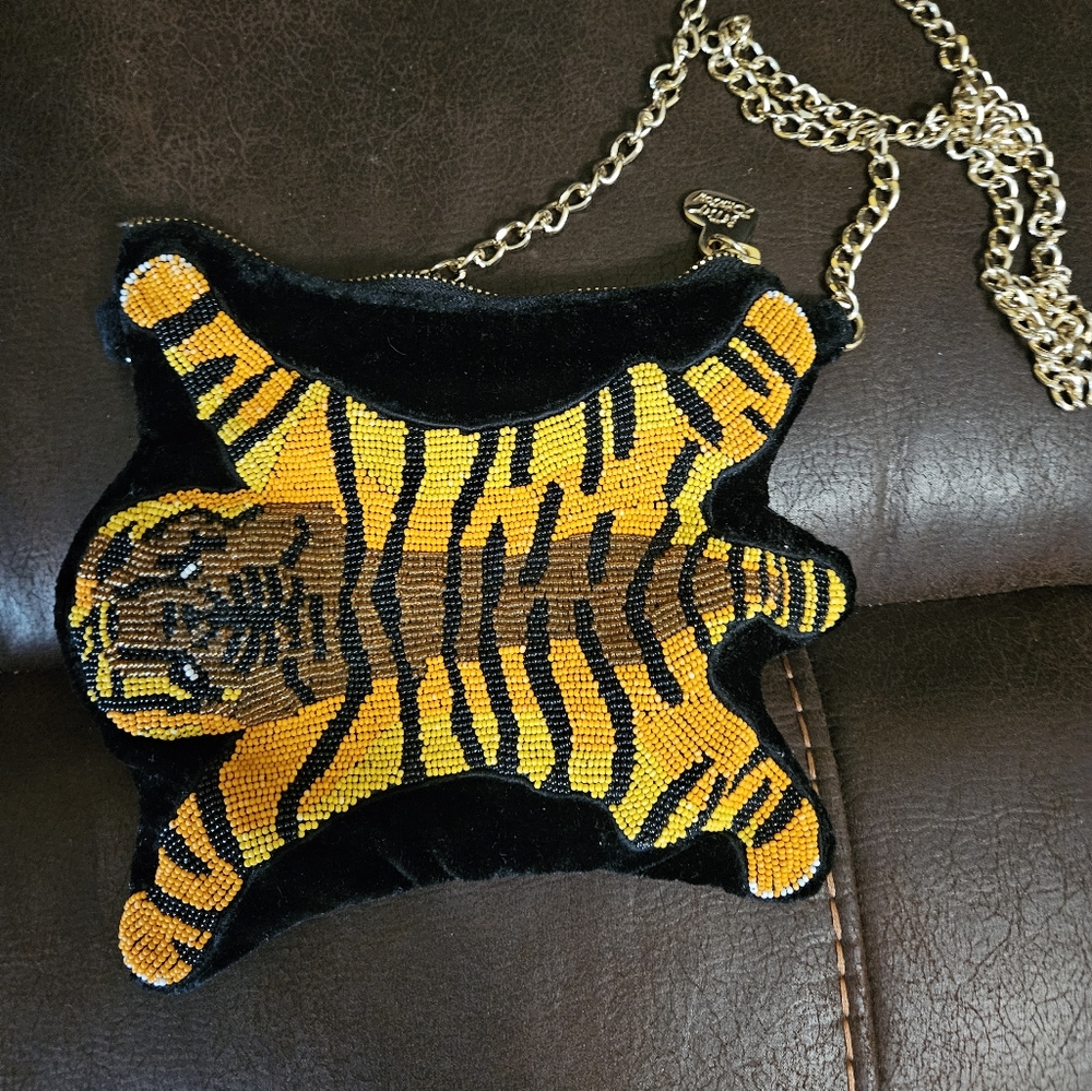 Betsey Johnson Gimme Some Skin small tiger crossbody.  NWT